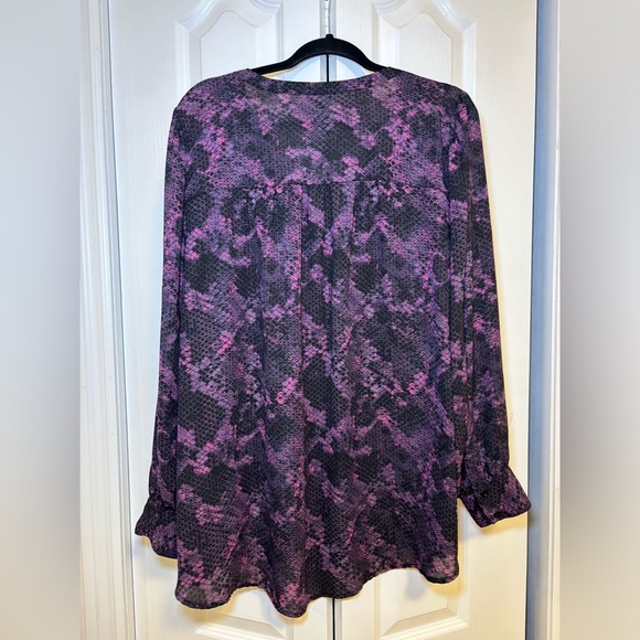 Torrid - Women's Animal Print Purple Patterned Top in Size 2XL - Picture 2 of 8
